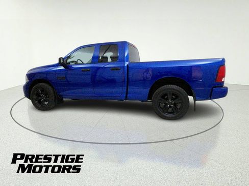 Used 2018 RAM 1500 Express w/ Express Value Package AWD/4WD image 5