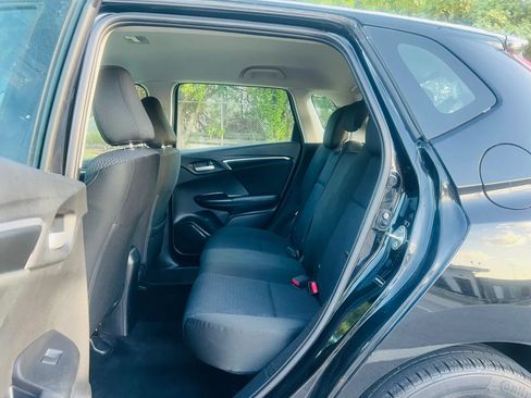 Used 2019 Honda Fit LX image 10