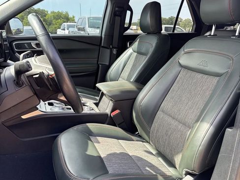 Used 2021 Ford Explorer Timberline AWD/4WD image 5