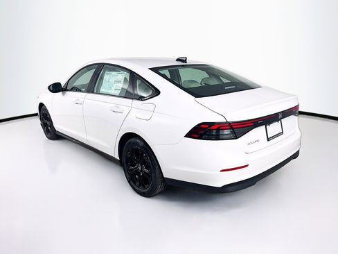 New 2025 Honda Accord SE image 29