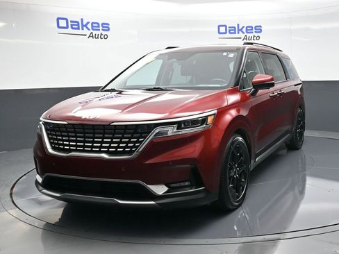 Certified 2024 Kia Carnival SX Prestige image 4