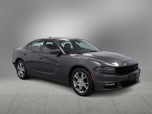 Certified 2016 Dodge Charger SXT w/ AWD Plus Group image 2