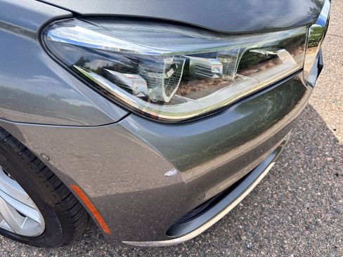 Used 2016 BMW 750i xDrive AWD/4WD image 16