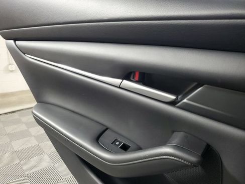 Used 2022 MAZDA MAZDA3 s FWD image 18