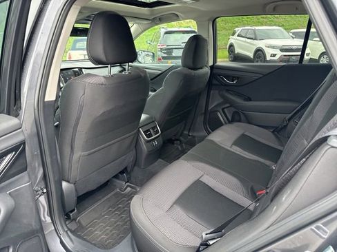 Certified 2025 Subaru Outback Premium AWD/4WD image 13