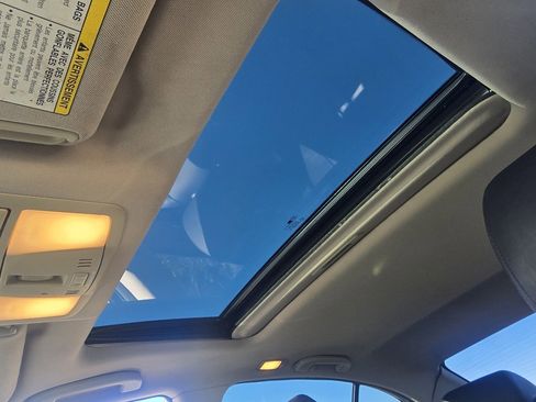 Used 2013 INFINITI G37 x w/ Premium Pkg image 25