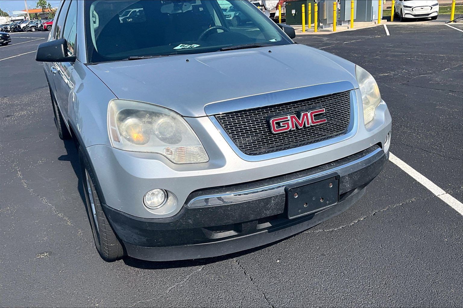 Used 2012 GMC Acadia SL w/ Preferred Package FWD image 4