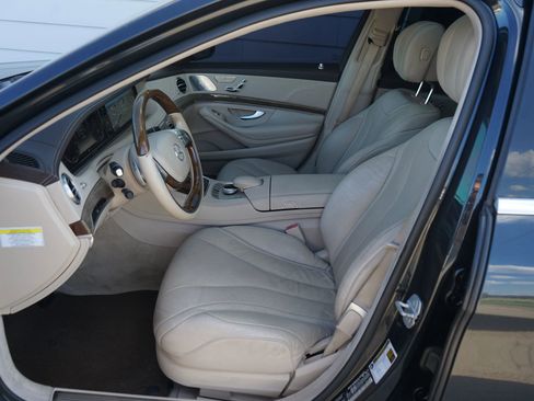 Used 2014 Mercedes-Benz S 550 Sedan image 14