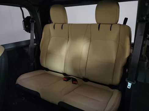 Used 2023 Jeep Wrangler Sport image 17