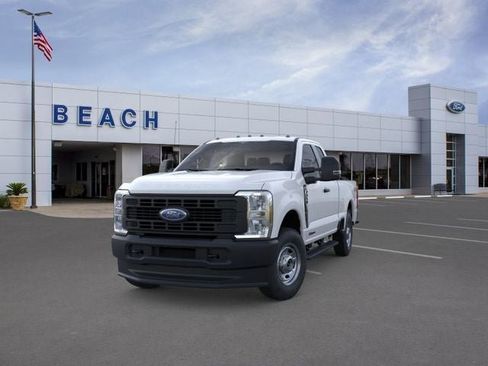 New 2026 Ford F350 XL AWD/4WD image 3