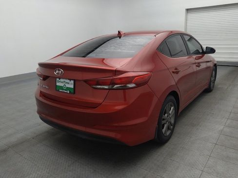 Used 2017 Hyundai Elantra SE image 9