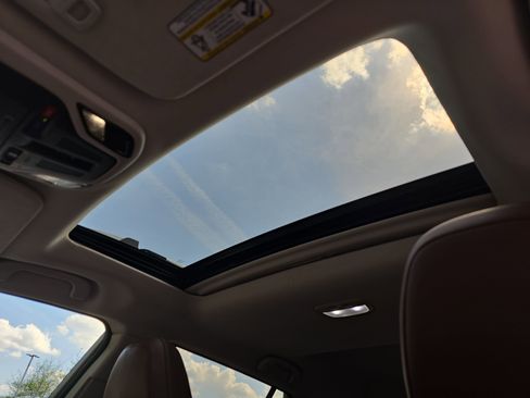 Used 2024 Subaru Outback Touring image 28