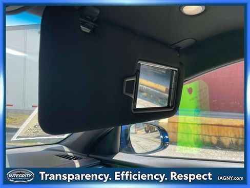 Used 2025 Genesis G70 2.5T w/ Sport Prestige Package image 33