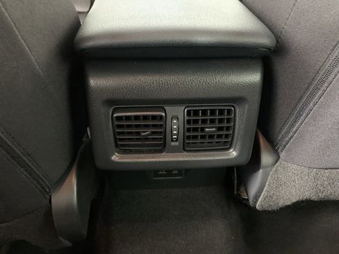 Used 2025 Toyota Camry LE image 25