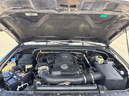 Used 2016 Nissan Frontier SV w/ SV Value Truck Package RWD image 27