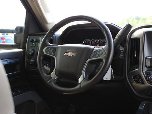 Used 2015 Chevrolet Silverado 2500 LTZ w/ Duramax Plus Package AWD/4WD image 47