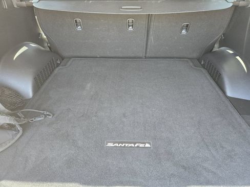 Used 2020 Hyundai Santa Fe SEL FWD image 31