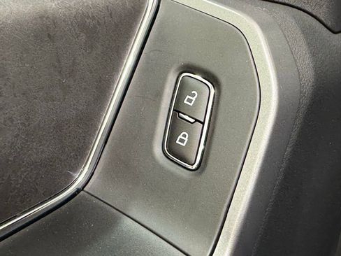 New 2025 Ford F150 XLT w/ Equipment Group 303A High image 31