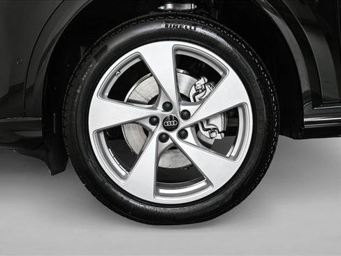 New 2025 Audi Q5 Premium Plus image 22