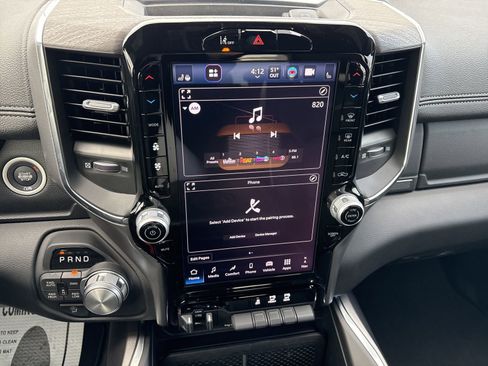 Used 2025 RAM 1500 Laramie w/ Laramie Southwest Edition image 16