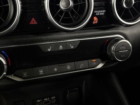 Used 2025 Nissan Sentra SV w/ All-Weather Package FWD image 18