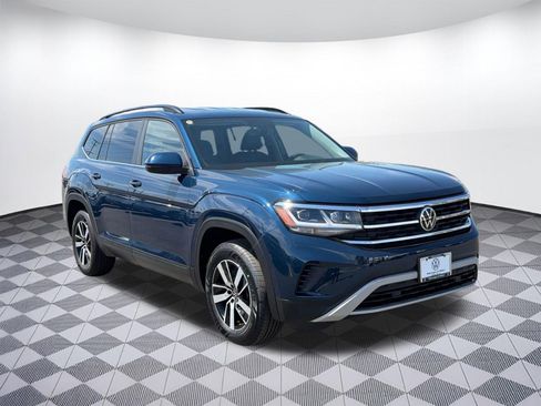 Certified 2022 Volkswagen Atlas SE image 7