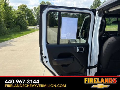Used 2022 Jeep Wrangler Unlimited Sport AWD/4WD image 39