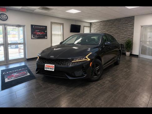 Used 2021 Kia K5 LXS FWD image 3