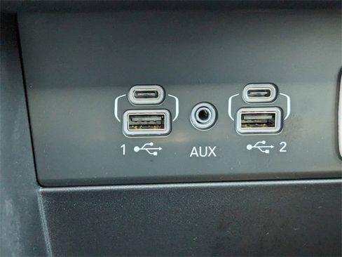 New 2025 Jeep Grand Cherokee Overland w/ Trailer Tow Package image 22