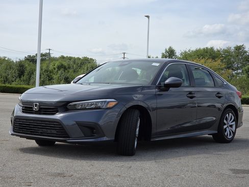 Used 2023 Honda Civic LX image 11