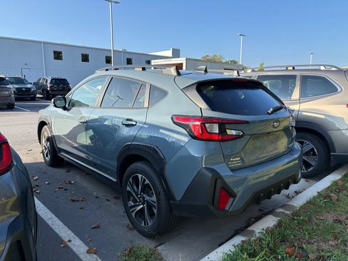 Used 2024 Subaru Crosstrek 2.0i Premium AWD/4WD image 4