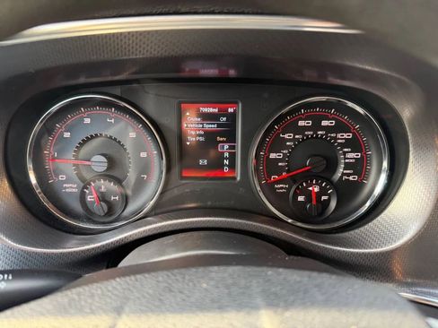 Used 2014 Dodge Charger SE RWD image 13