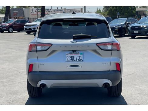 Used 2022 Ford Escape SE AWD/4WD image 5