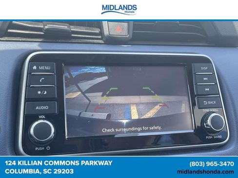 Used 2025 Nissan Versa SV FWD image 24