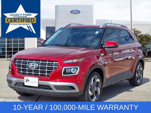 Used 2024 Hyundai Venue Limited image 1