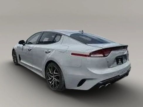 Used 2022 Kia Stinger GT-Line w/ Sun & Sound Package RWD image 8