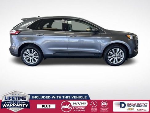 Used 2024 Ford Edge Titanium image 2