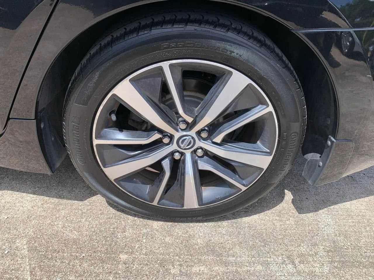 Used 2019 Nissan Maxima 3.5 SL w/ Floor Mat Group FWD image 23
