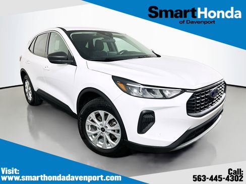 Used 2023 Ford Escape Active AWD/4WD image 1