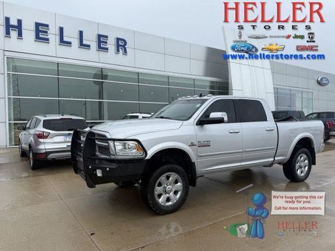 Used 2018 RAM 2500 Laramie AWD/4WD image 1