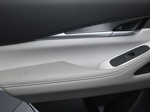 Used 2026 INFINITI QX60 Pure w/ Cargo Package FWD image 13