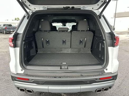 New 2026 GMC Acadia Elevation image 26