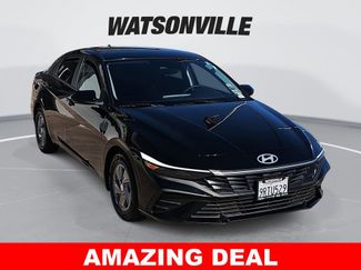 Used 2025 Hyundai Elantra SE 360° Tour