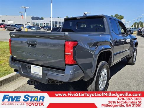 New 2025 Toyota Tacoma SR5 image 12