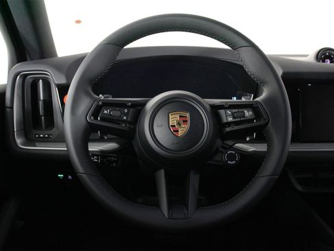 New 2026 Porsche Cayenne image 12
