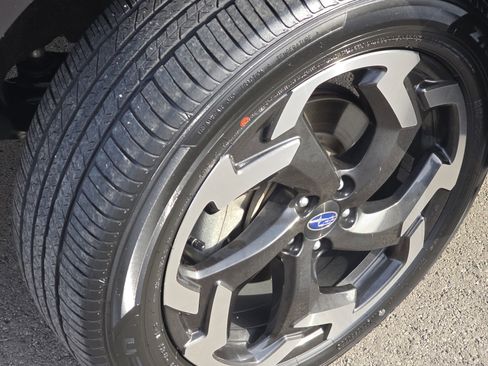 Certified 2023 Subaru Crosstrek 2.5i Limited image 19