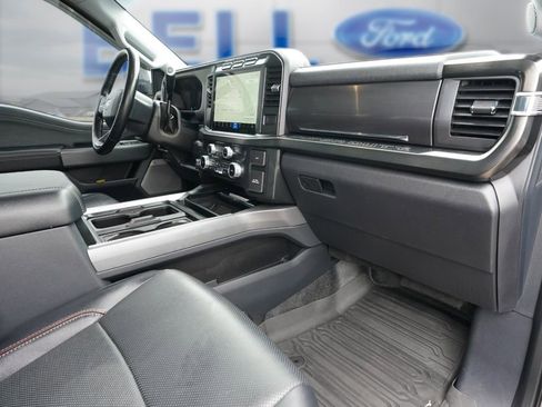 Used 2023 Ford F250 Lariat w/ Sport Appearance Package AWD/4WD image 30