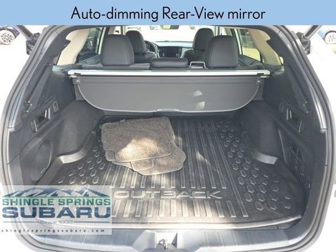 Certified 2025 Subaru Outback Onyx Edition image 13