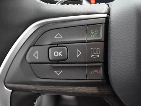 New 2026 Jeep Grand Cherokee L 4WD image 15