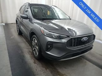 Used 2025 Ford Escape Platinum AWD/4WD video 1